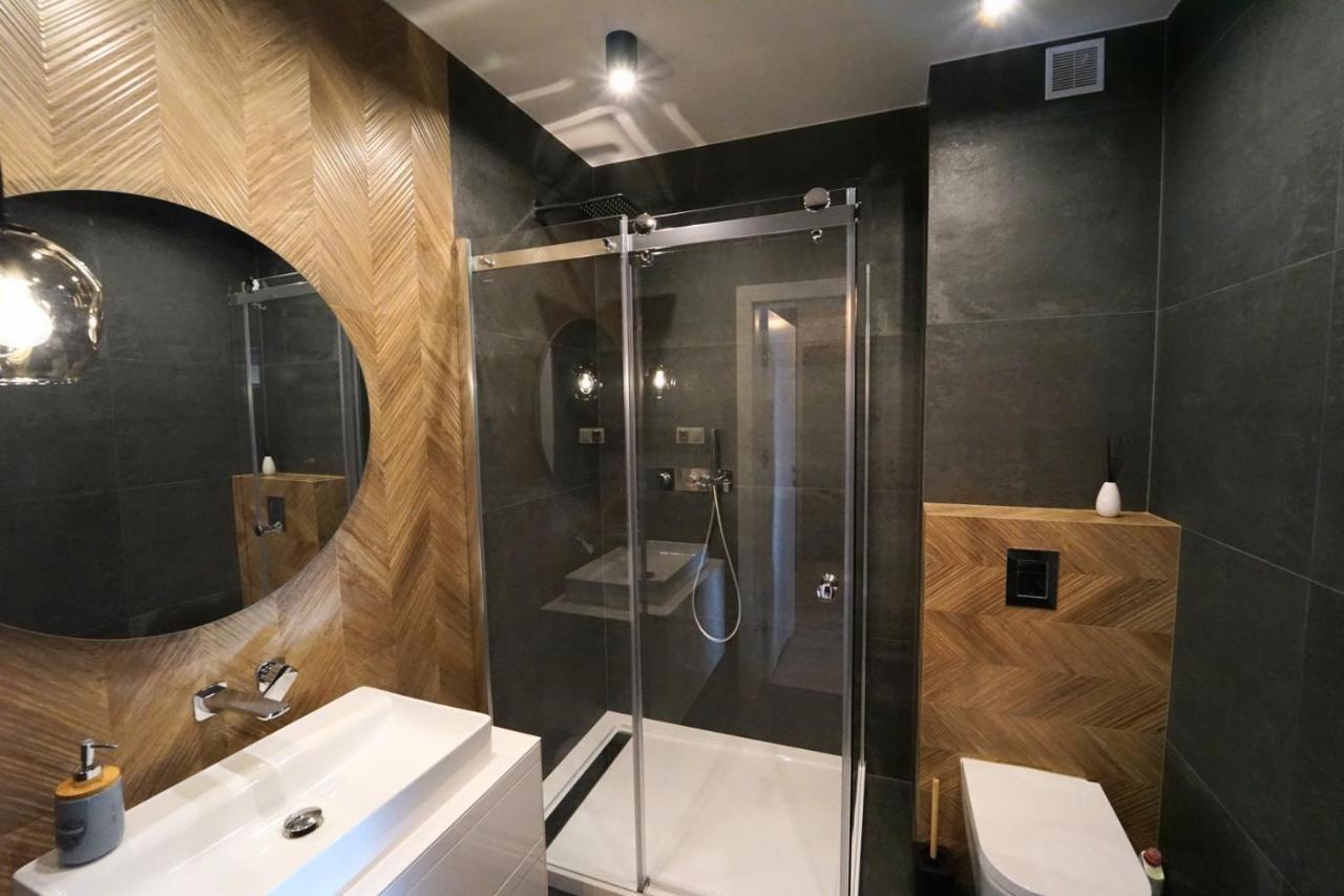 Apartamenty Everysky - Mickiewicza 30 เยเลเนียกูรา ภายนอก รูปภาพ