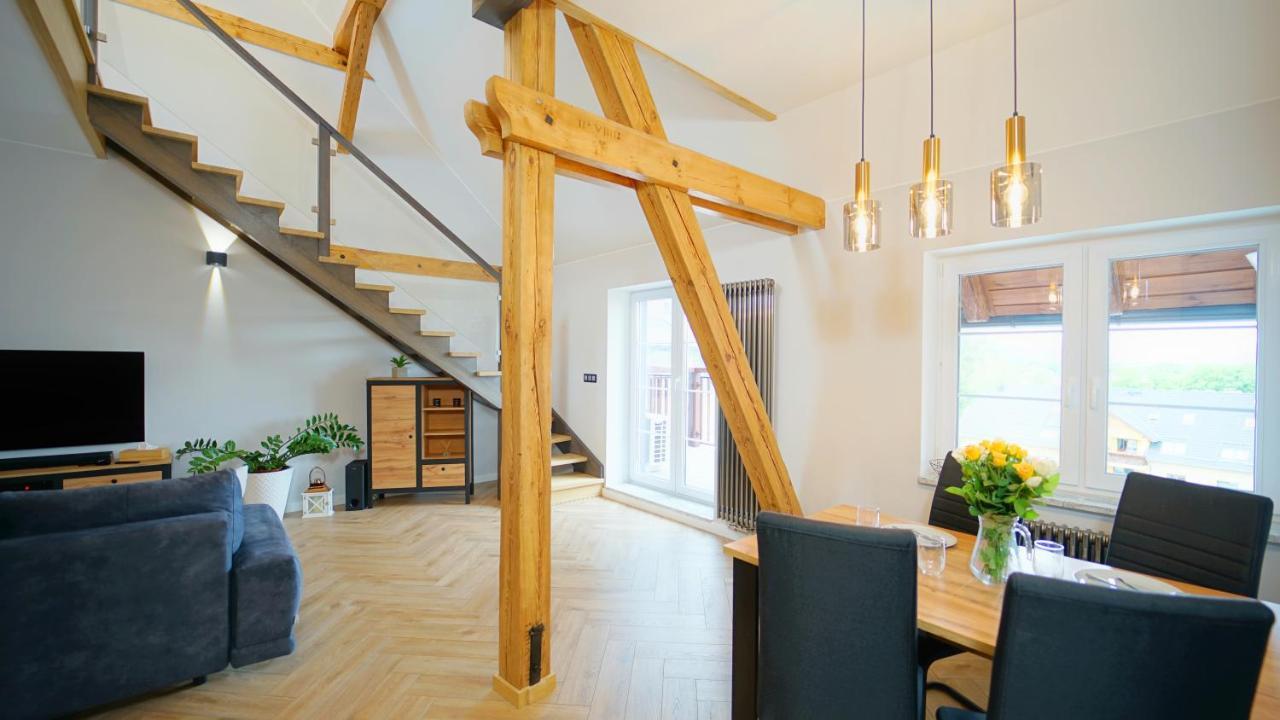 Apartamenty Everysky - Mickiewicza 30 เยเลเนียกูรา ภายนอก รูปภาพ
